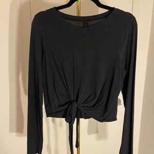 Black lululemon front tie top